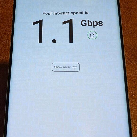 Pixel 7pro 512 gig - Picture 2 of 4